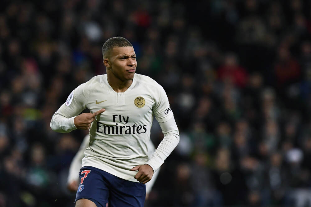 弗洛伦齐：随米兰夺得意甲冠军是我的巅峰，夺冠秘诀是依靠团队